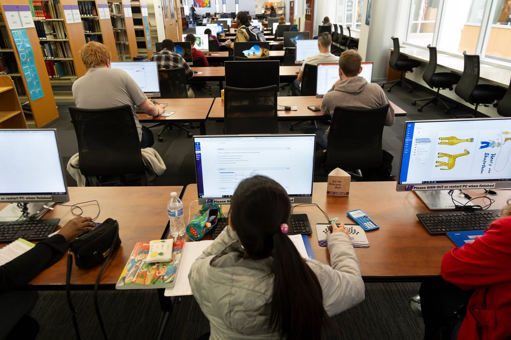 10 Ways JJC Students, Community Members Can Utilize the Library’s Services