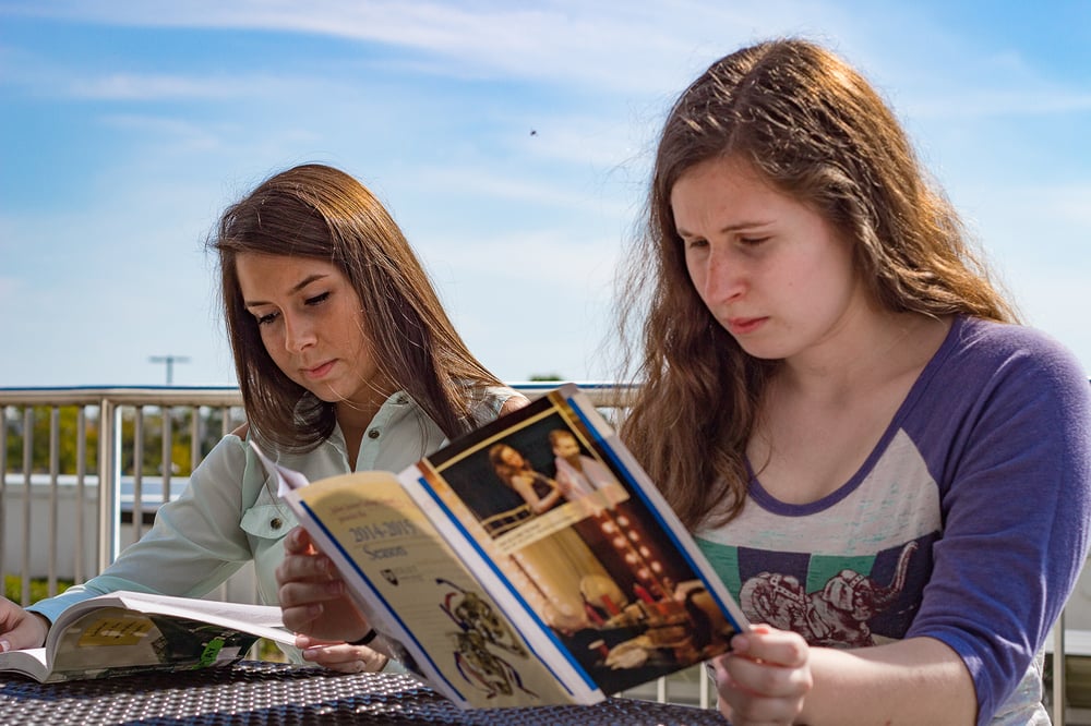 10 Ways JJC Students, Community Members Can Utilize the Library’s Services